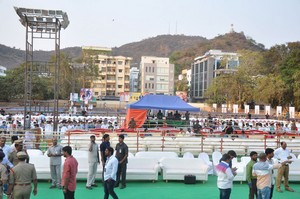 Raja Cheyyi Vesthe Movie Audio Launch